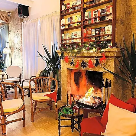 Alaca Butik Otel 3*